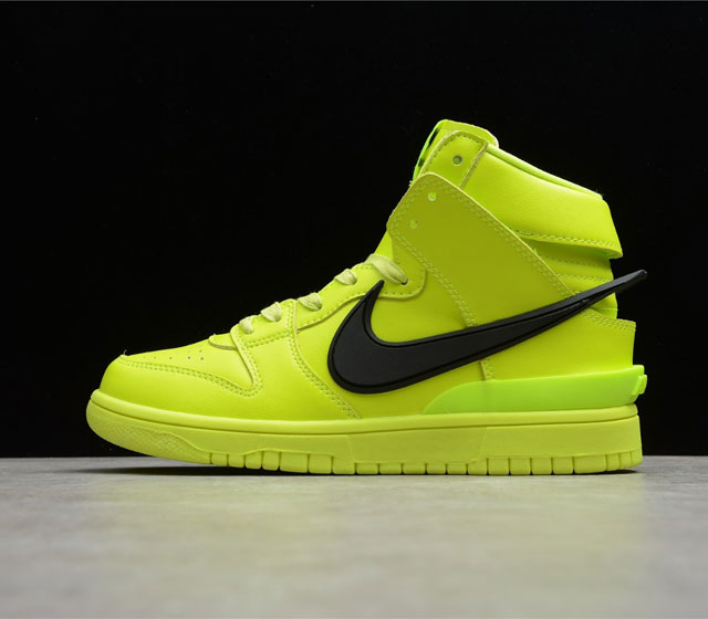 AMBUSH x NK Dunk Hi Flash lime 高帮联名 柠檬黄 酸橙 货号 CU7544-300 联名鞋款以 Nike 早年间最经典的 Dun