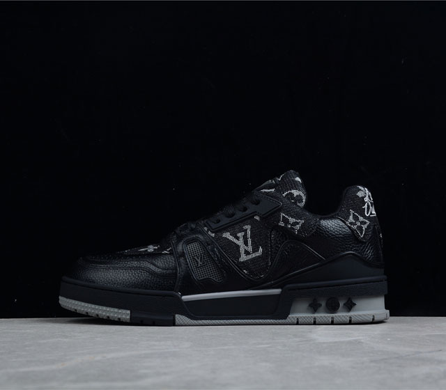 代购级别 Louis Vuitton Trail Sneaker 最新配色运动鞋17 独家黑盒包装 原版购入 历时两个月调试开发打造 ZP级全套包装 完美楦型
