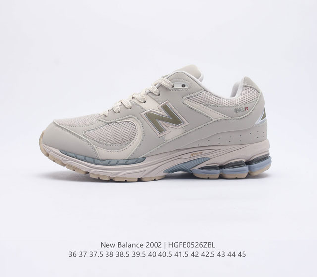 公司级New Balance 2002R 跑鞋 沿袭了面世之初的经典科技ENCAP 中底配以升级版 N-ERGY 缓震物料 鞋面则采用特色的柔软麂皮搭以 Ne