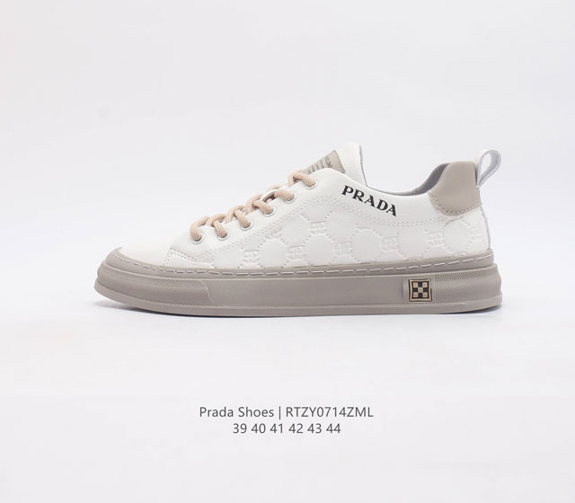 Prada系列 Prada 普拉达男士板鞋 小白鞋 Prada.普拉达板鞋 高端品休闲鞋 完美做工.演绎完美选择的你 码数 39 40 41 42 43 4