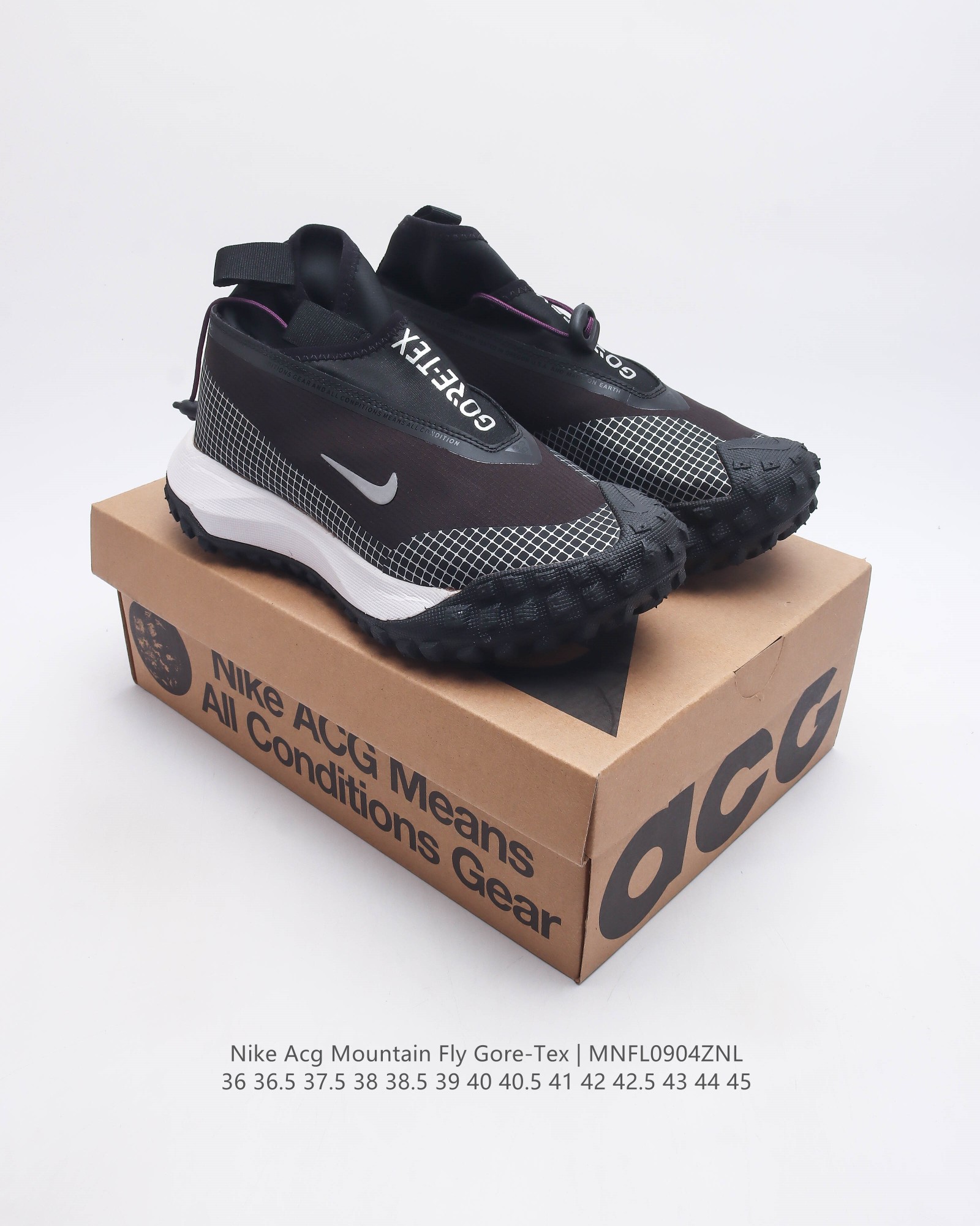耐克 Nike Acg Mountain Fly Gore-Tex 机能风格跑步鞋休闲运动鞋 采用匠心设计 打造耐穿迅疾风格 让你在沙漠 峡谷和深山中探险时也能