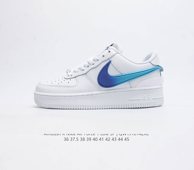 耐克 空军一号 Af1 低帮休闲板鞋 Ambush X Nk Air Force 1 07 Low S 空军一号联名 标志性的swoosh延伸至鞋跟之外 鞋舌和