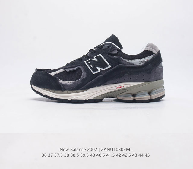新百伦 New Balance 2002R 跑鞋 男女运动鞋 沿袭了面世之初的经典科技 以 Encap 中底配以升级版 N-Ergy 缓震物料 鞋面则采用特色的