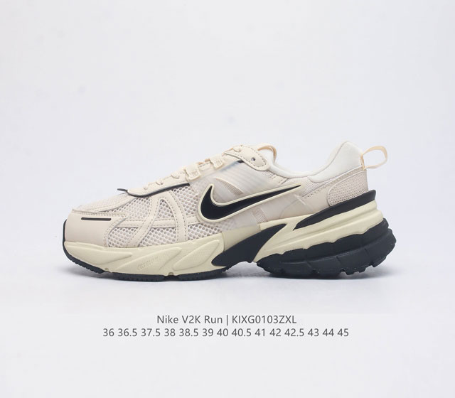 特价公司级 Nike 耐克 V2K Run 减震防滑 复古低帮跑步鞋 超火复古跑鞋 最近在时尚圈又掀起了一阵流行复古风 比如 Vomero 5 Nike Ini