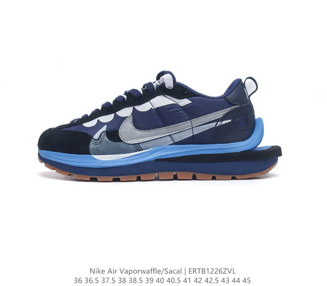 耐克 Sacai X Nike Vaporwaffle 华夫三代3.0 走秀重磅联名款运动鞋 鞋款由pegasus与vaporfly两款鞋型的设计元素共同构建